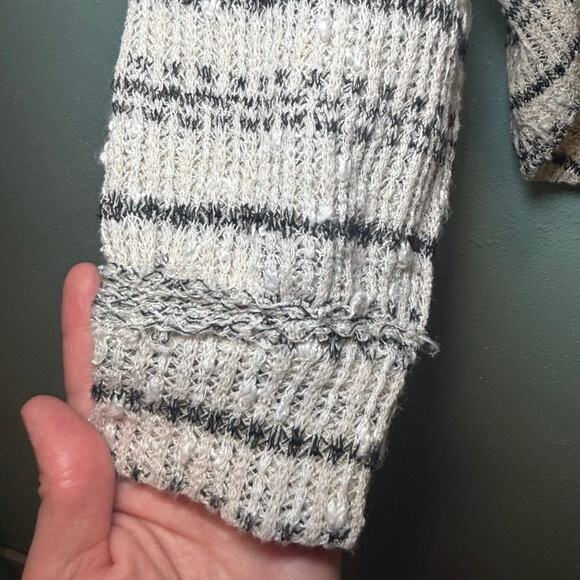 Altar'd State Striped V-Neck Tie Front Sweater Top Small Gray Blue White Knit - Picture 3 of 8